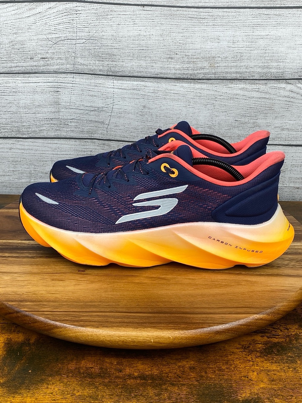 Skechers Men’s Aero Burst Navy Orange ArchFit Running Shoe 246210 Size 11.5